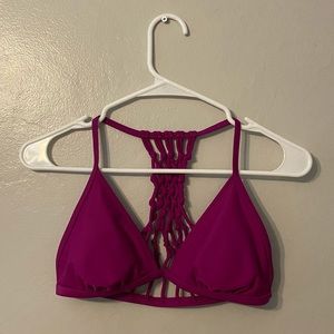 Triangle Swim Top | Netting | Back-Detail